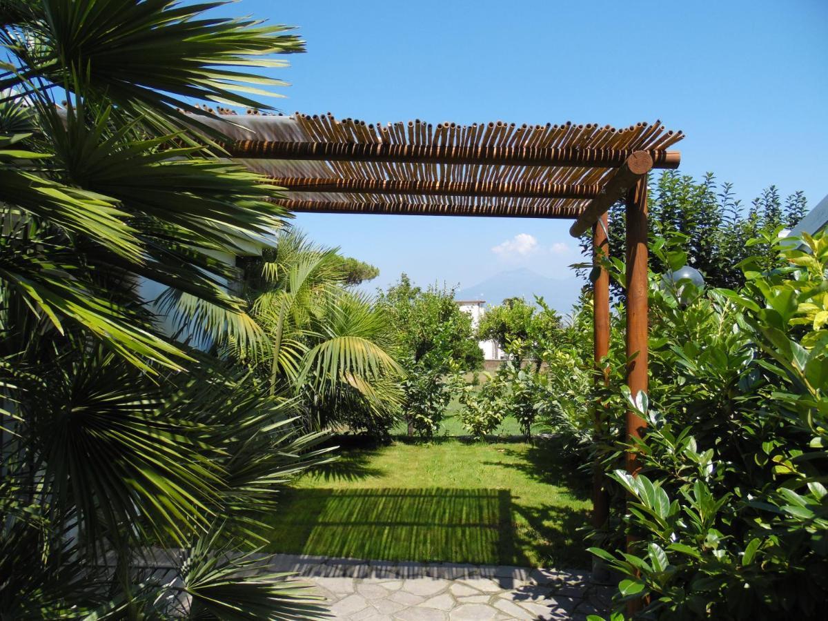 Villa Bianca Castellammare di Stabia Exterior photo