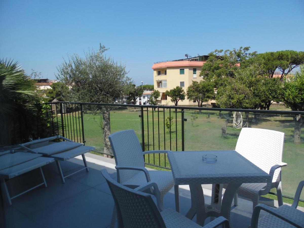 Villa Bianca Castellammare di Stabia Exterior photo