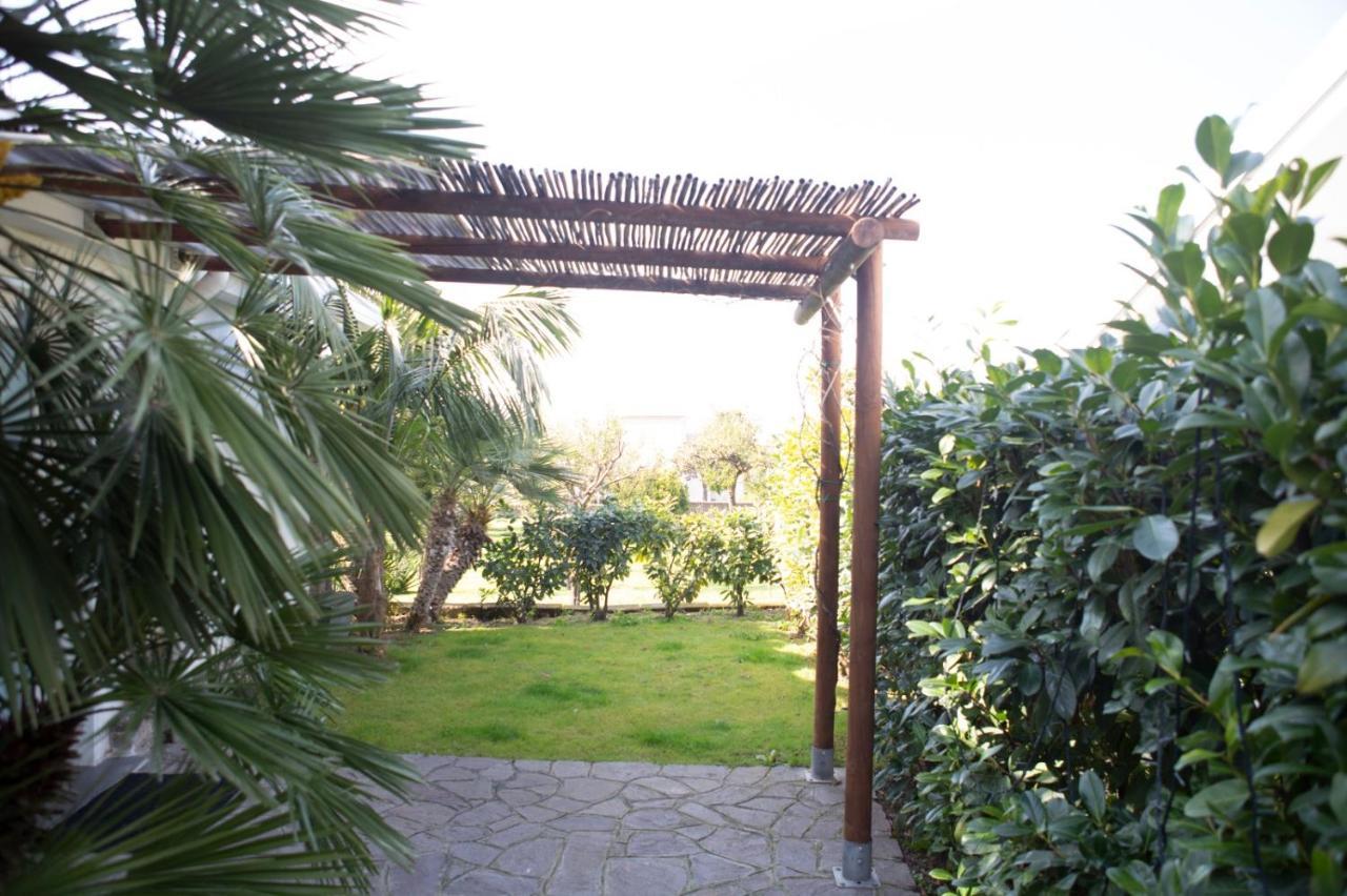 Villa Bianca Castellammare di Stabia Exterior photo