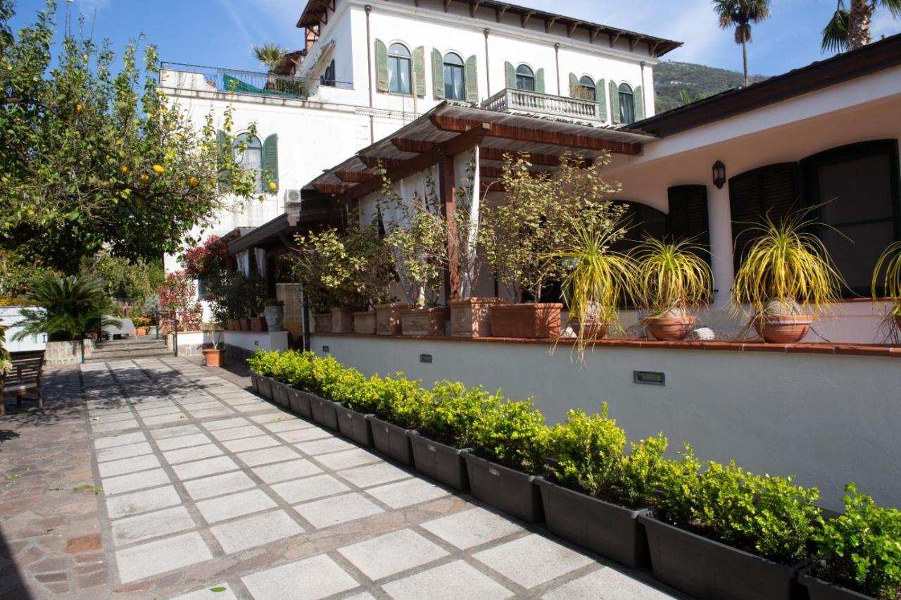 Villa Bianca Castellammare di Stabia Exterior photo